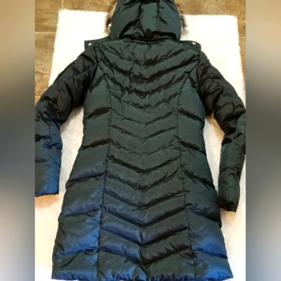 Eddie Bauer Parka - Picture 5 of 8